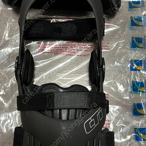 1. CTI 무릎보호대 좌측 XL 사이즈