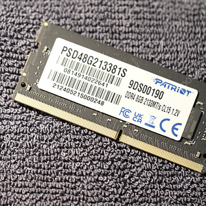패트리어트(하이닉스모듈 사용) DDR4 노트북용 8gb 2133MT/sCL15 팝니다.