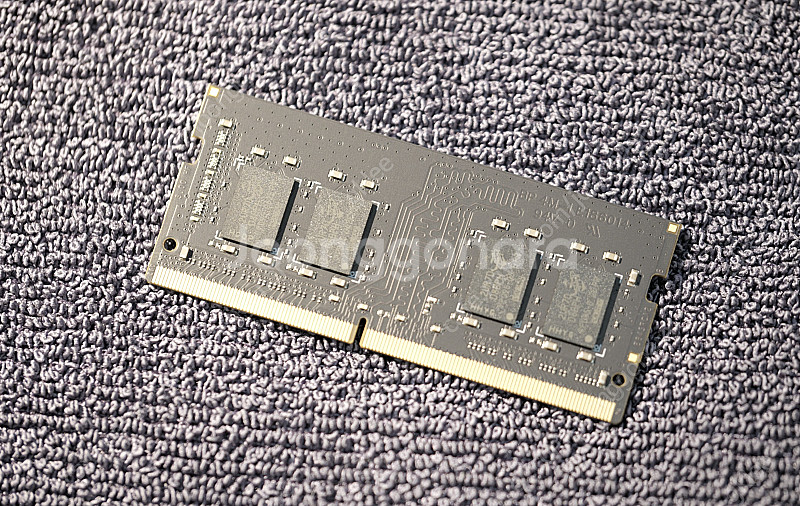 패트리어트(하이닉스모듈 사용) DDR4 노트북용 8gb...--1
