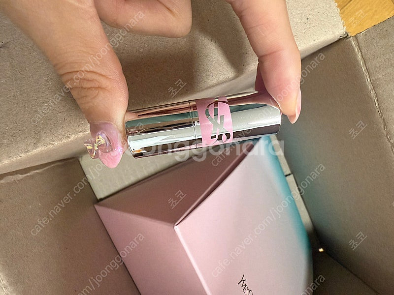 입생로랑 팩트 쿠션 BR10+미니어처 립스틱 새상품--3