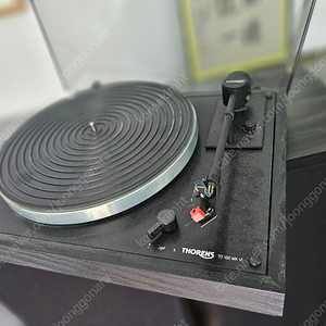 jbl스피커와 thorens td166턴테이블