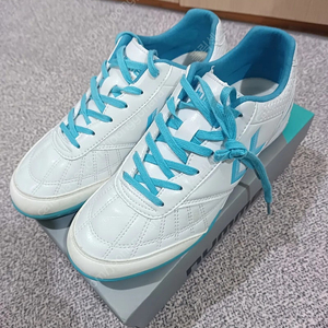 험멜tf 풋살화 + 센다 tf 풋살화