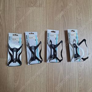 비앙키 카본 케이지 팝니다.(검정색 2개만 남음)