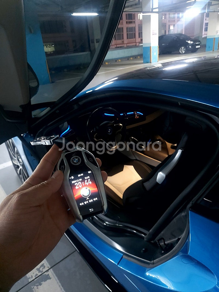 BMW i8 2016년식 디스플레이 LCD 키 개조 리...--1