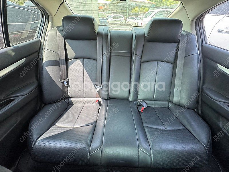 인피니티 G35,G35S,G37 부품차 각개합니다 앞범...--6