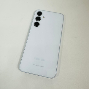 갤럭시 A35 아이스블루 128기가 24년8월개통 SSS급 새폰급 30만 판매합니다