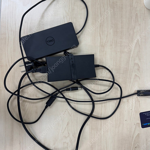Dell D6000 도킹스테이션 팝니다. (대구)