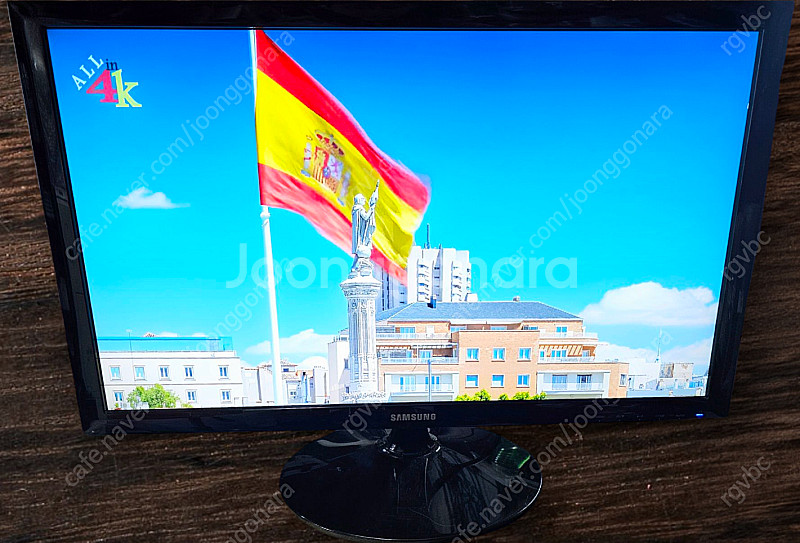 삼성 24인치 LED 모니터 S24D300HL 팝니다--0