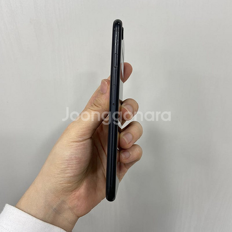 85663 아이폰SE3 블랙 64GB 부산 중고폰 팝니...--4