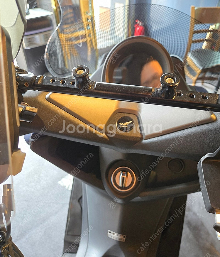 25년2원3일 구입한 아이맥스125 스마트키 맷블루 2...--8