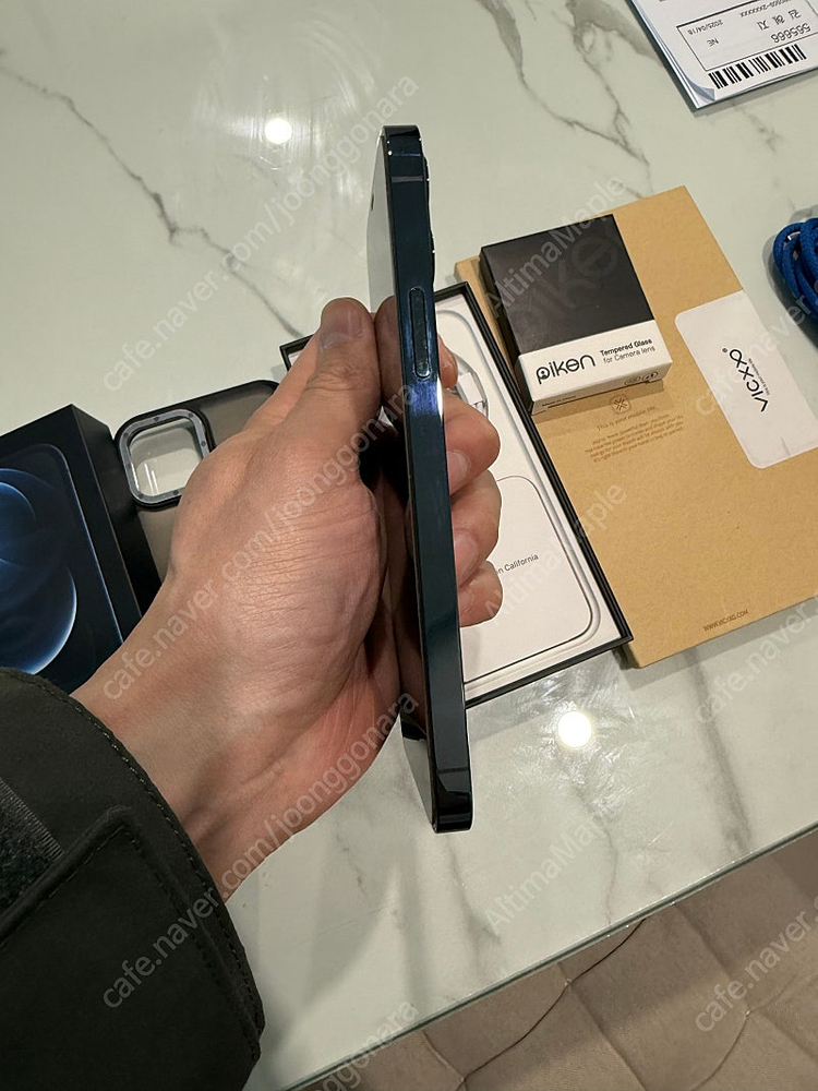 아이폰 12 Pro 512기가 풀셋(상태최상/추가구성품) 판매합니다.--7