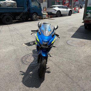 서울 스즈키 GSX-R125 23년식 신차 급 키로수 차량286km