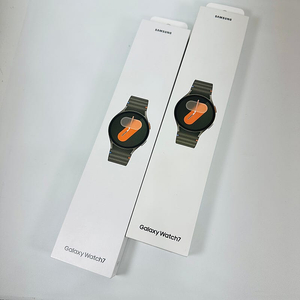 L305 ] 갤럭시 워치7 크림 40MM 미개봉 판매합니다 미개봉!! 18만판매합니다