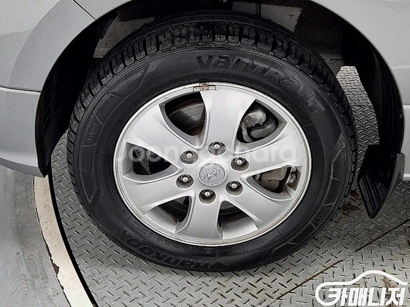 [현대]더 뉴 그랜드 스타렉스 4WD 웨건 12인승 스...--8