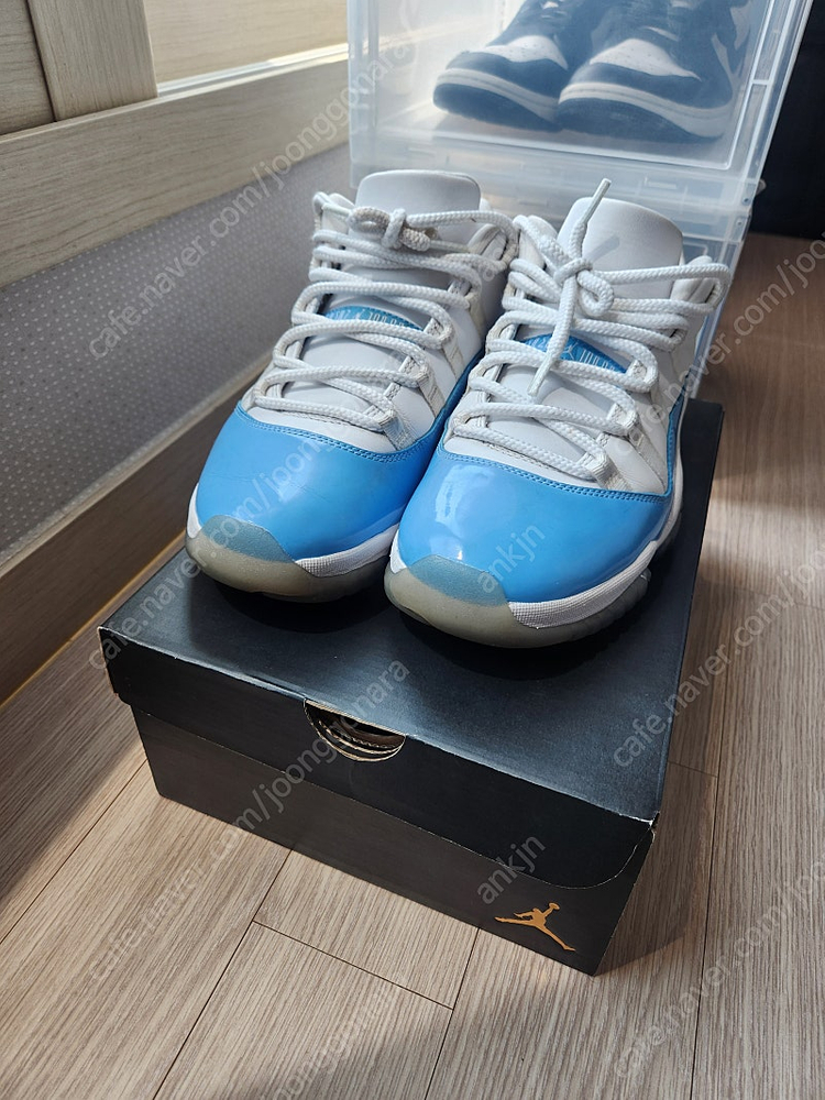 조던 11 레트로 로우 UNC 270 팔아요 이미지