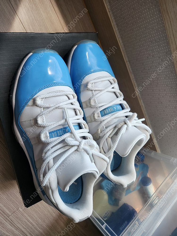 조던 11 레트로 로우 UNC 270 팔아요 이미지