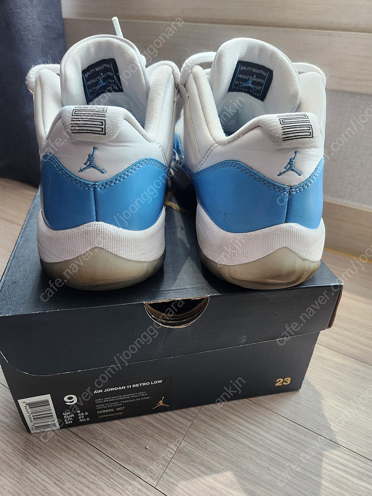 조던 11 레트로 로우 UNC 270 팔아요 이미지