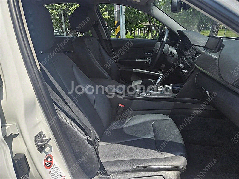 BMW 3시리즈 (F30) 320d 중고차 판매합니다 ...--9