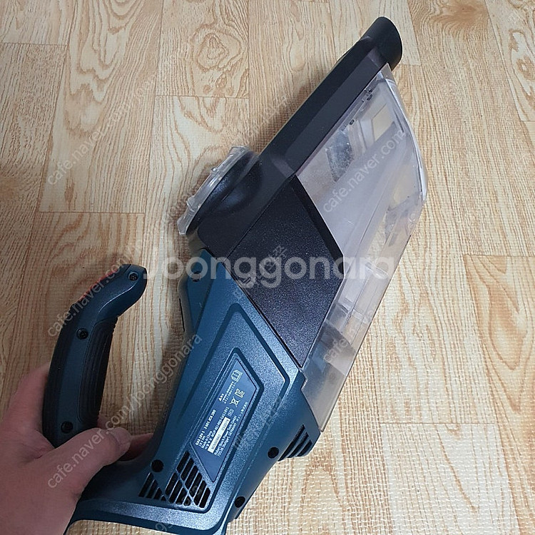 보쉬 Bosch 차량용 청소기 gas 18v--1