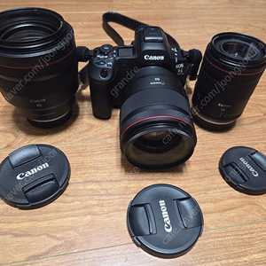 캐논 r5 mark2, rf 50mm f1.2, rf 35mm f1.4 vcm, rf 85mm f1.2 DS 카메라 및 렌즈 일괄 판매