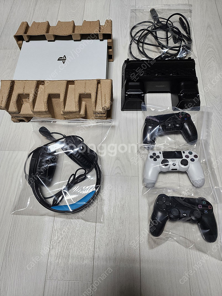ps4 pro 플레이스테이션4 프로 7218상태A 팝니...--5