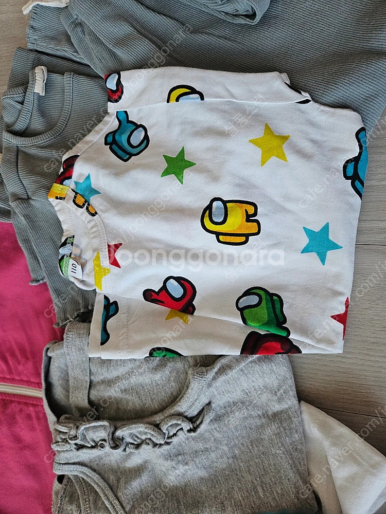 여아 110사이즈 베네통바람막이 실내복--6