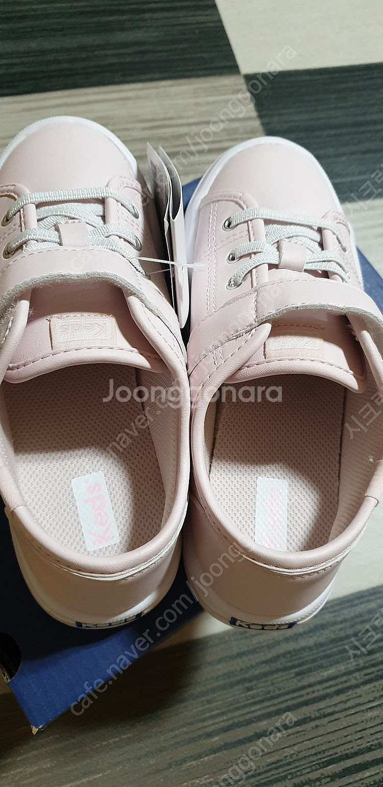 (새상품) 케즈(keds) 운동화 210사이즈--2
