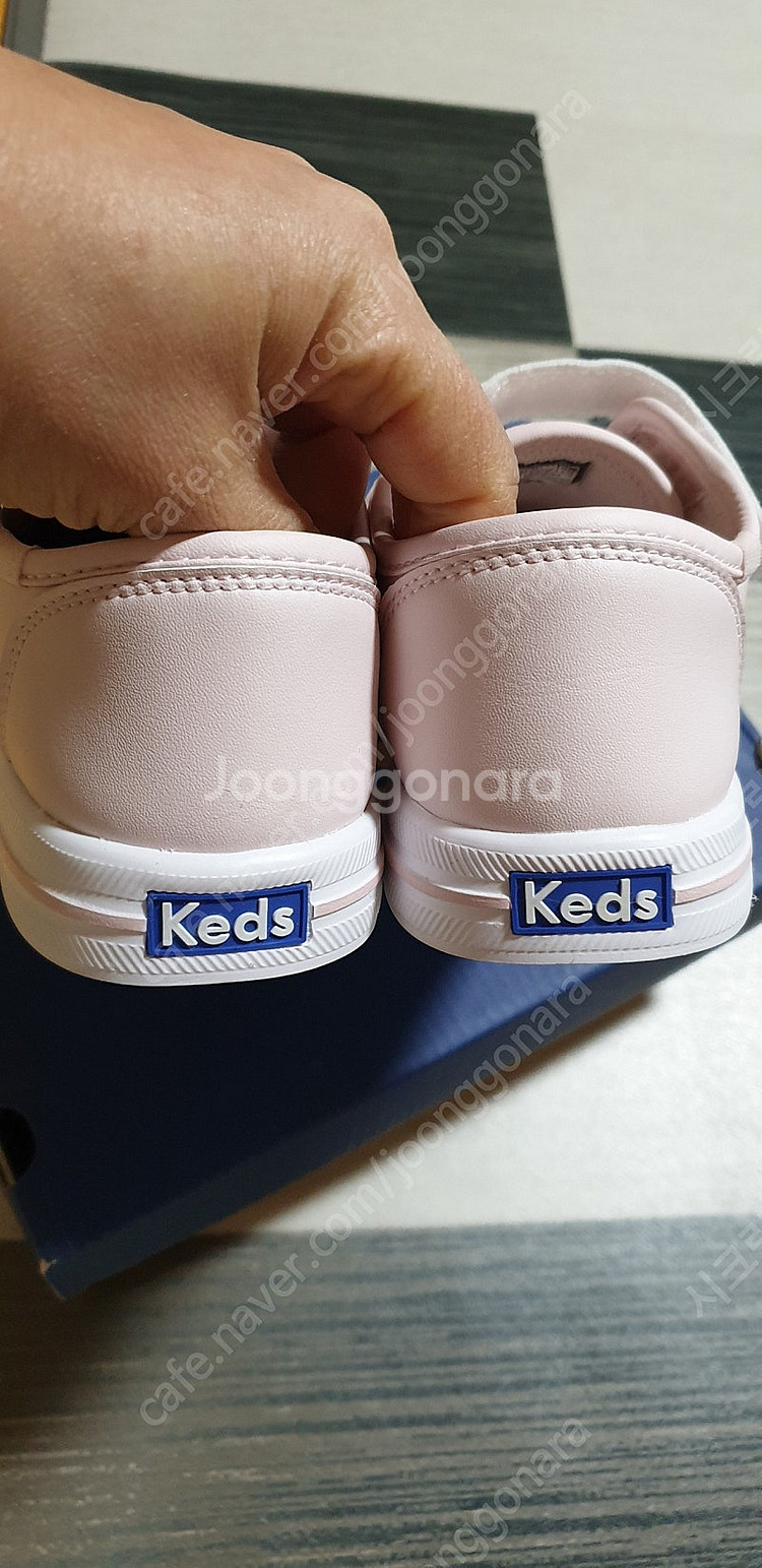 (새상품) 케즈(keds) 운동화 210사이즈--3