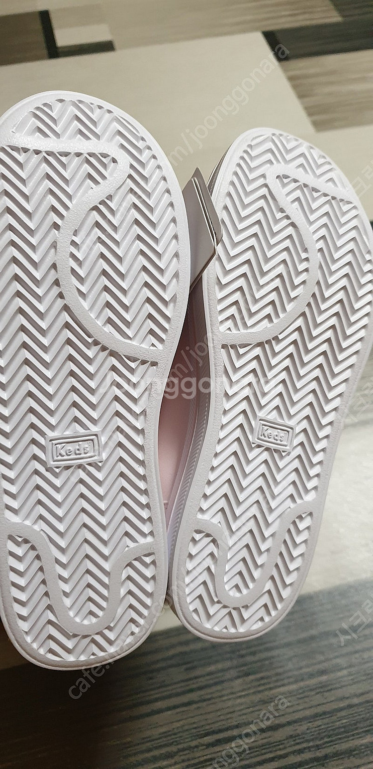 (새상품) 케즈(keds) 운동화 210사이즈--4