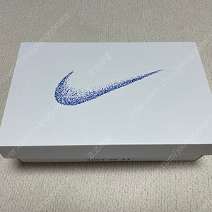 나이키 알파플라이3 235사이즈팝니다
