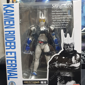 S.h.figuarts 가면라이더 이터널 구판 판매합니다