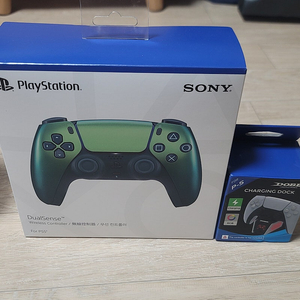 Ps5 듀얼센스 크로마 25년 4.19구매.