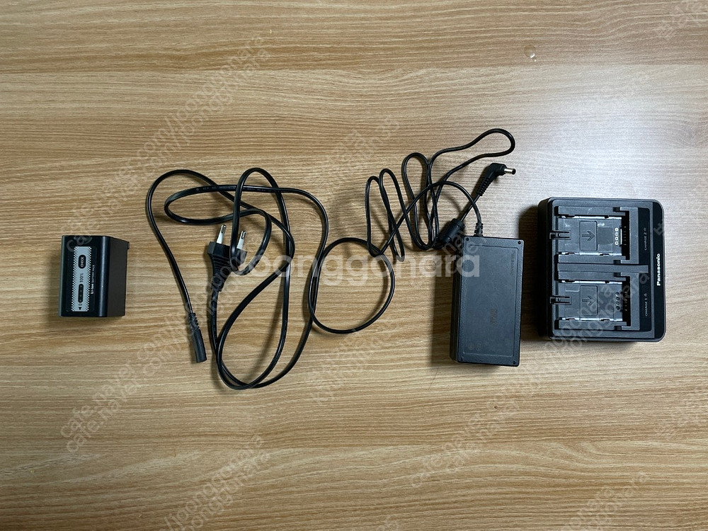 스포츠 중계와 다큐 촬영에도 최고! 파나소닉 AG-UX...--1
