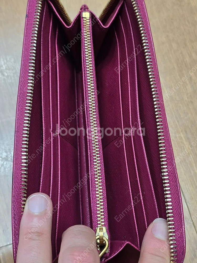 (정품) 프라다 사피아노 장지갑 (명품 여자 반지갑 카...--4