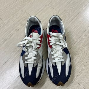 뉴발란스 327 건담 280사이즈 팝니다