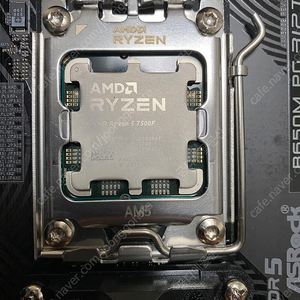 [천안] AsRock B650M PG RIPTIDE / AMD 라이젠 7500F 판매합니다.