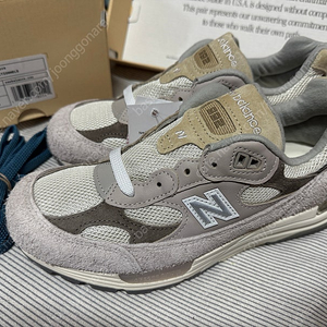 뉴발란스 / made in USA 992 문락 머쉬룸 245