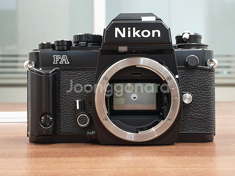 니콘 nikon FA 블랙 필름카메라 판매--0