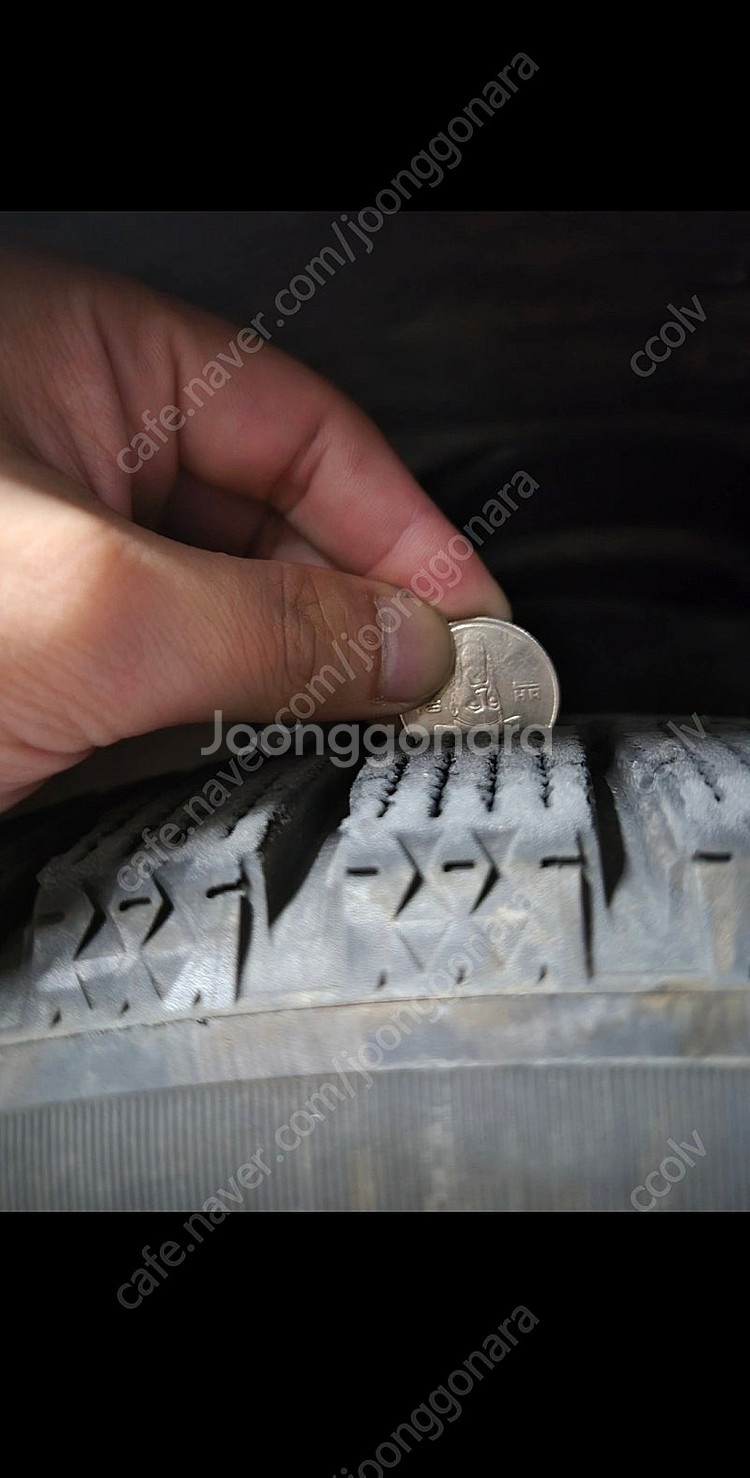 브리지스톤 블리작 윈터타이어 245/40/R19 4본--3