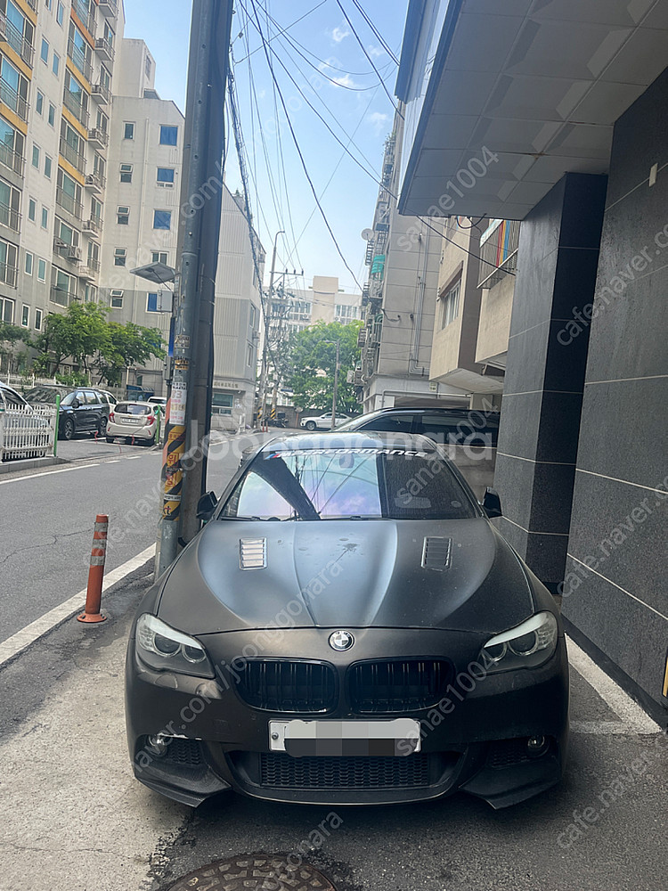 BMW 520D 튜닝된 11년식 F10 판매 합니다 !--1