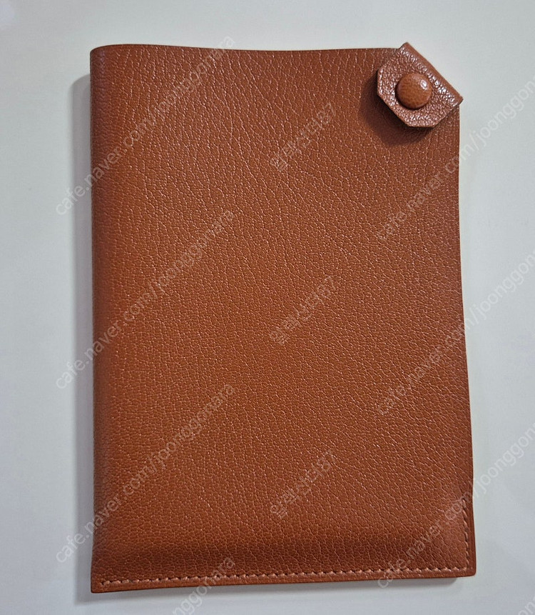 에르메스 타막 여권케이스 팝니다.--0