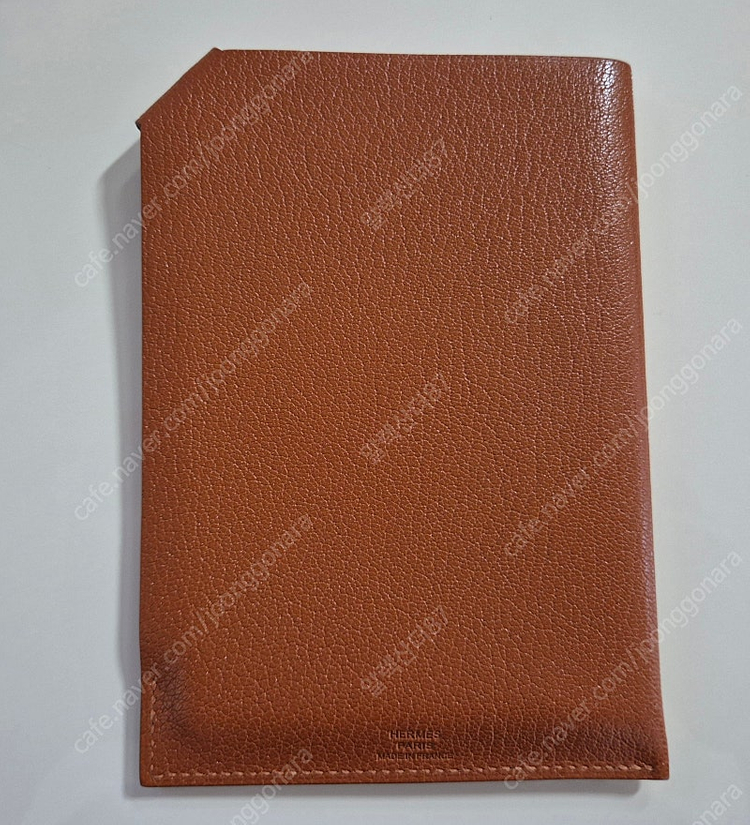 에르메스 타막 여권케이스 팝니다.--1