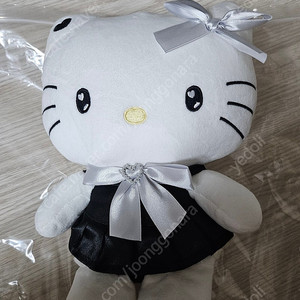 헬로키티 블랙하트 봉제인형 새상품