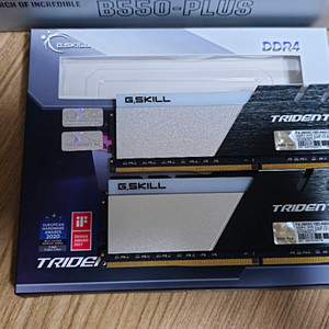 G.SKILL DDR4-3600 CL18 TRIDENT Z NEO RGB 64GB (32*2) / 14만원