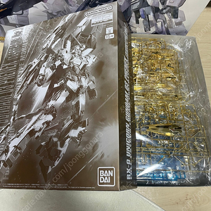 건담 건프라 컨버지 메탈빌드 다양하게 팝니다.