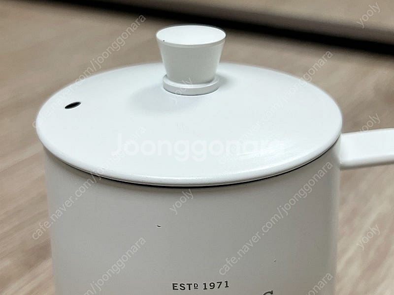 스타벅스 헤리티지 케틀 화이트 (스크래치)--1