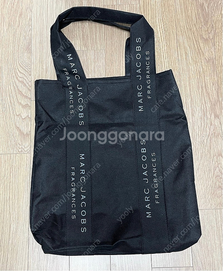 마크제이콥스 에코백--1
