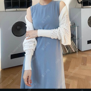 소프트심볼 민소매 여름 원피스 하늘