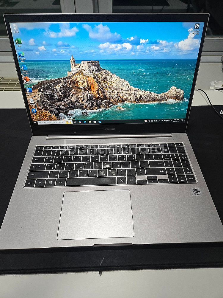 삼성 노트북 10세대 i5 상태 A급 NT551XCJ--0