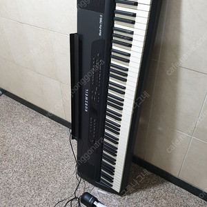 KURZWEIL 전자건반Mark-Pro TWOiS 전원 넣으면 잠깐만 켜짐 ( 5만원 택배불가 덕양구 행신동 직거래만 )